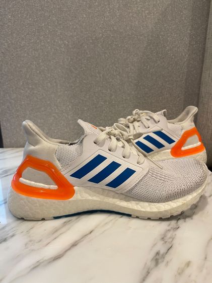 🔥 adidas Ultraboost ของแท้ 100 เปอร์เซ็นต์ นุ่ม เด้ง ใส่สบายระดับตำนาน รูปที่ 4