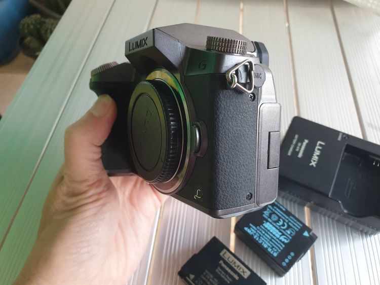 ขายกล้อง Panasonic G7 พร้อมเลนส์ 14-42 mm f3.5-5.6 สภาพดีพร้อมใช้ รูปที่ 4