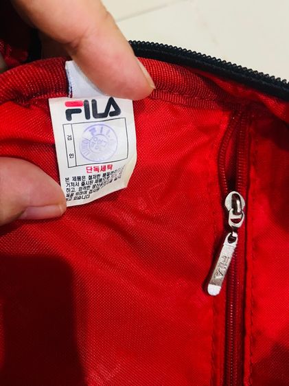 กระเป๋า FILA แท้ 💯FILA Biella Italia Shoulder Bag  สีแดง กันน้ำ ส่งฟรี  รูปที่ 6