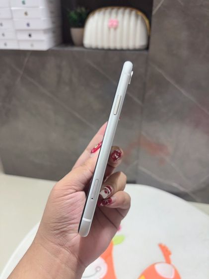 iPhone XR 64 GB รูปที่ 2