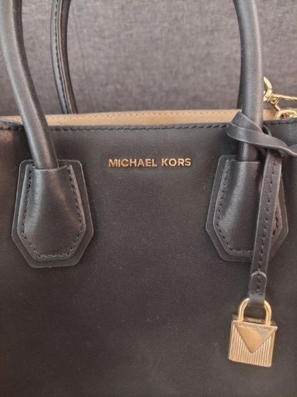 กระเป๋าสะพายMicheal kors แท้ รูปที่ 3