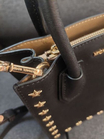 กระเป๋าสะพายMicheal kors แท้ รูปที่ 9