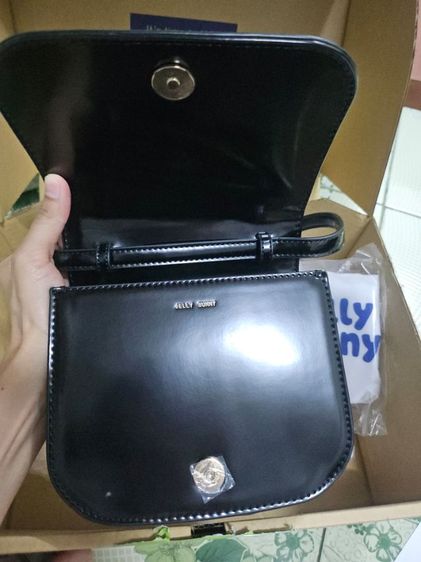 กระเป๋า