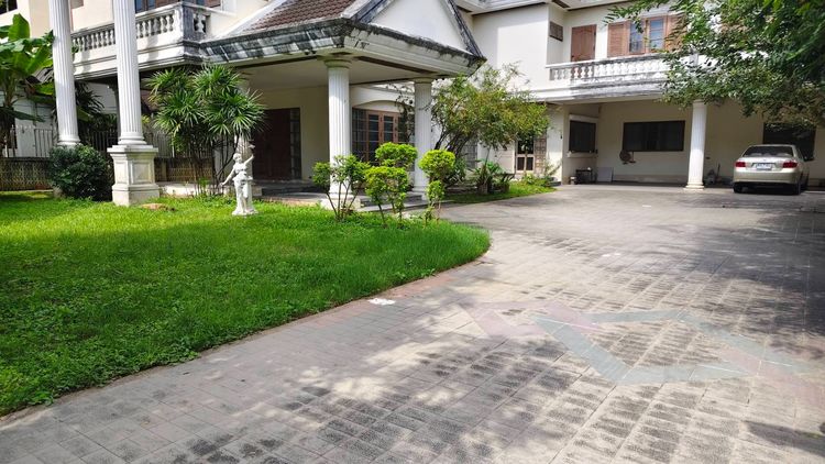 อื่นๆ มีบางส่วน สร้างเสร็จก่อน 2010 บ้านคฤหาสน์ สันติธรรมช้างเผือก อ.เมือง เชียงใหม่ 217 ตร.ว. รูปที่ 3