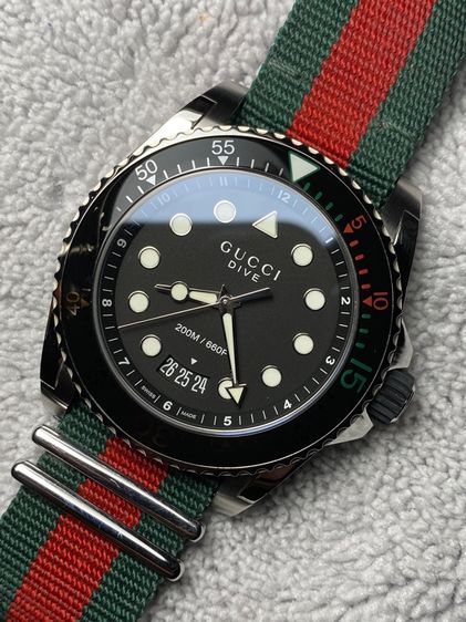 Gucci Dive (YA136 series) รูปที่ 2