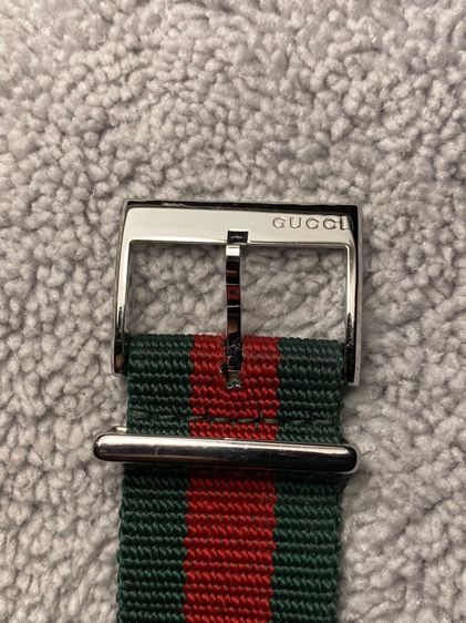 Gucci Dive (YA136 series) รูปที่ 7