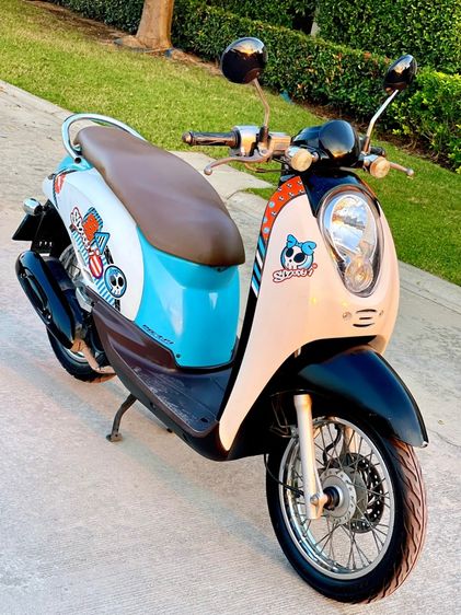 ขาย HONDA SCOOPY i ปี2011 รถที่บ้านใช้เองครับ รถสวยมากๆครับ ขับนิ่มๆเลยครับ ภาษี69
