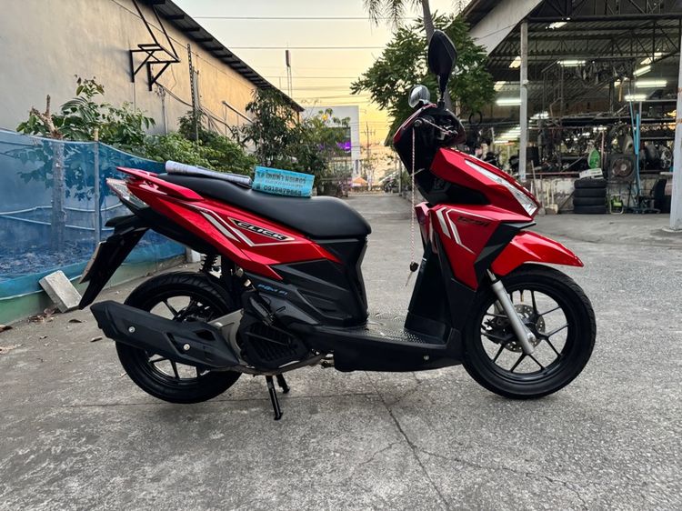 HONDA Click 125 i สภาพรถนางฟ้ารถเดิมๆ  เครื่องดีมาก สีสวยมาก ต้องมาดูของจริง   รถมือเดียวรถใช้น้อย มีสถานที่ให้ทดลองขับขี่ก่อนซื้อ รูปที่ 3