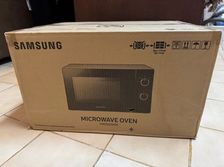 เตาไมโครเวฟ SAMSUNG 20 ลิตร ของใหม่ ยังไม่แกะซีล