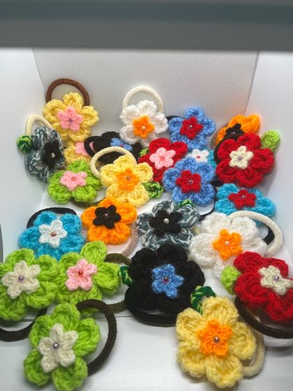 ถักนิตติ้ง และ ถักโครเชต์ งานฝีมือ