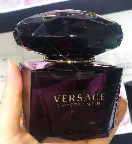 น้ำหอมแท้ 💯Versace Crystal Noir 90ml (Tester Box)  กลิ่นหรู ลึกลับ เซ็กซี่ มีคลาส รูปที่ 3