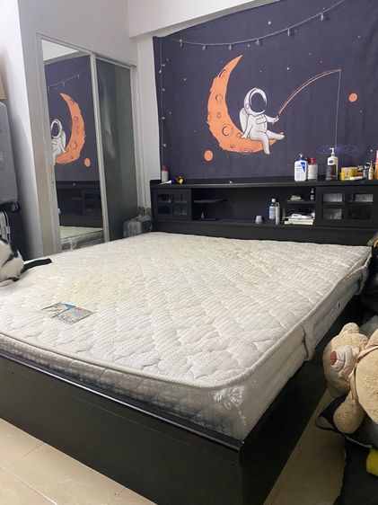 เตียงขนาด 6 ฟุตพร้อมฟูกที่นอนสปริง รูปที่ 2