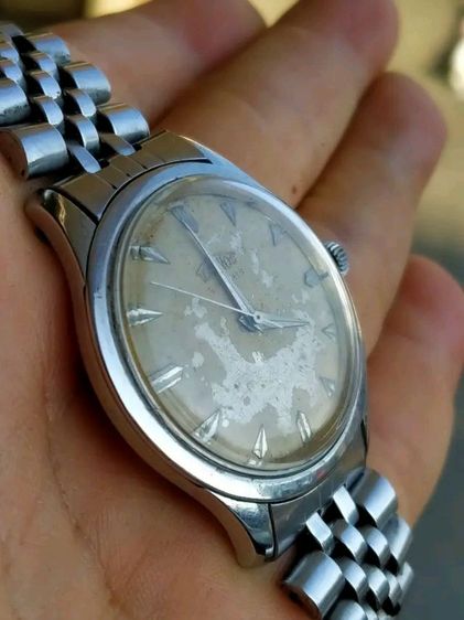 นาฬิกาสวิส ไขลาน
เช็คเวลาแล้ว
สภาพดี เดินดี รูปที่ 2