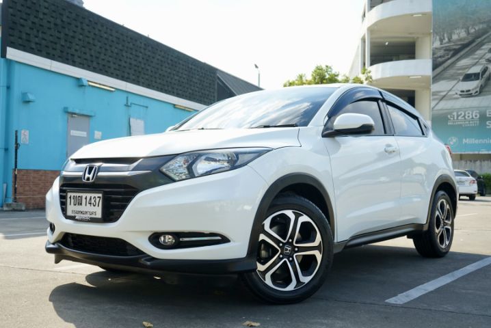 Honda HR-V 2017 1.8 S Sedan เบนซิน ไม่ติดแก๊ส เกียร์อัตโนมัติ ขาว รูปที่ 4