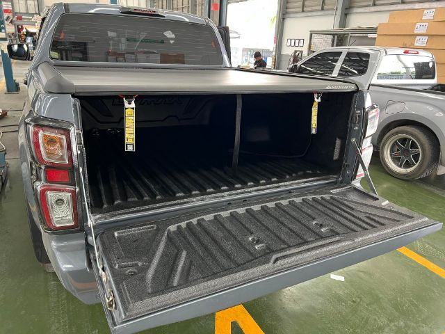 Isuzu D-MAX 2022 3.0 Hi-Lander M Pickup ดีเซล เกียร์อัตโนมัติ เทา รูปที่ 2