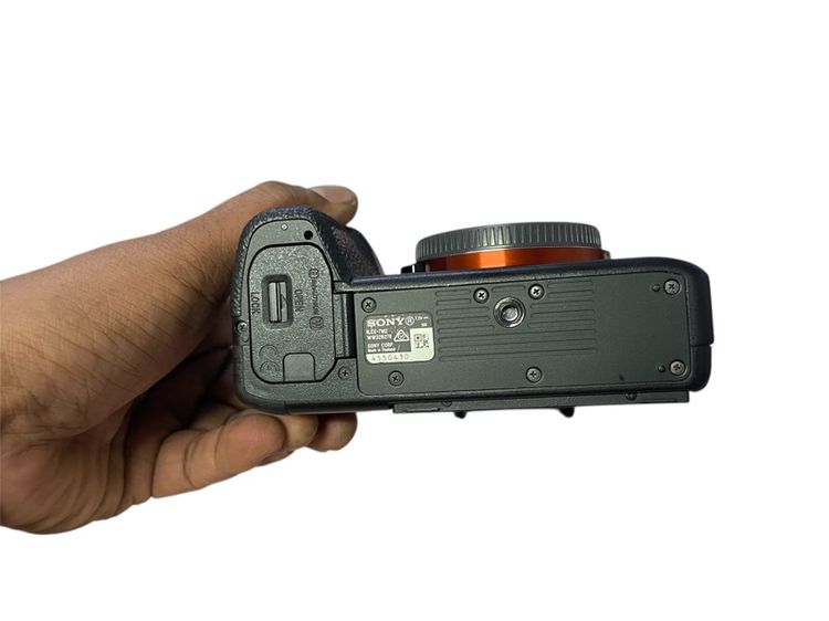 Sony a7ii 28-70 FE 3.5-5.6 SHUTTER 11,xxx  และอุปกรณ์อื่นหลายรายการ รูปที่ 5