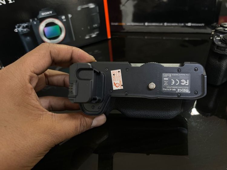 Sony a7ii 28-70 FE 3.5-5.6 SHUTTER 11,xxx  และอุปกรณ์อื่นหลายรายการ รูปที่ 10