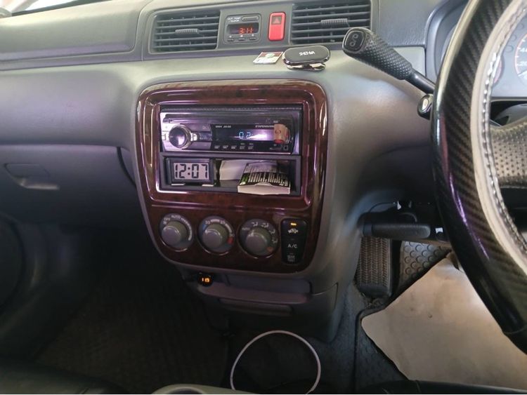 รถ Honda CR-V 2.0 SE 4WD สี แดง