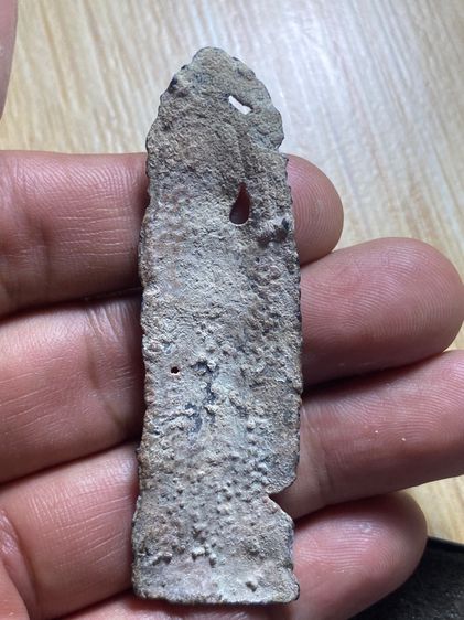 พระร่วงสนิมแดง รูปที่ 2