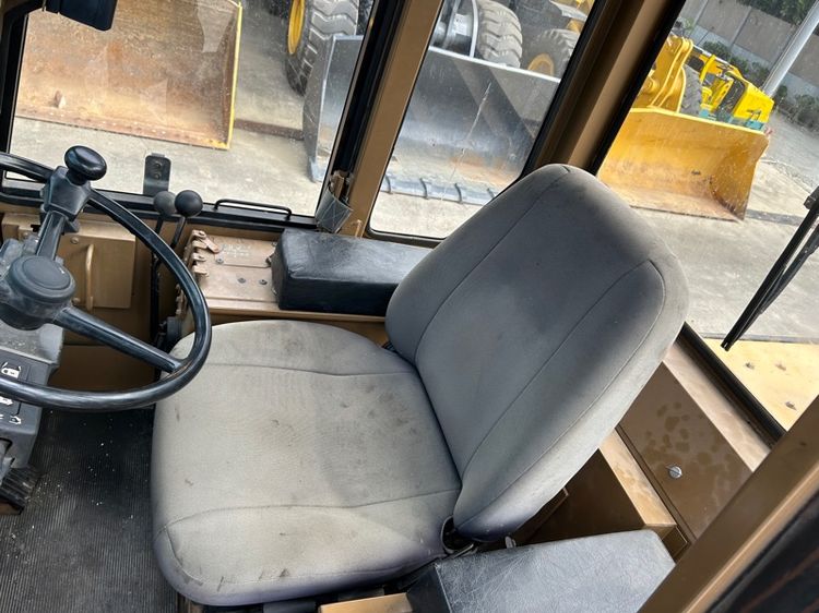 รถตักล้อยาง CATERPILLAR รุ่น IT14F บุ้งกี๋ 1.4 คิว ยกสูง 3.6 ม. คอนโทรลเดี่ยว รถเก่านอกนำเข้า  รูปที่ 14