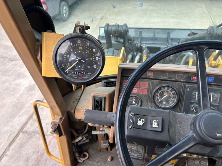 รถตักล้อยาง CATERPILLAR รุ่น IT14F บุ้งกี๋ 1.4 คิว ยกสูง 3.6 ม. คอนโทรลเดี่ยว รถเก่านอกนำเข้า  รูปที่ 11