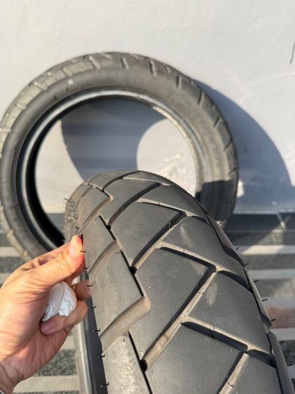 ยางเดิม ADV150 รูปที่ 4