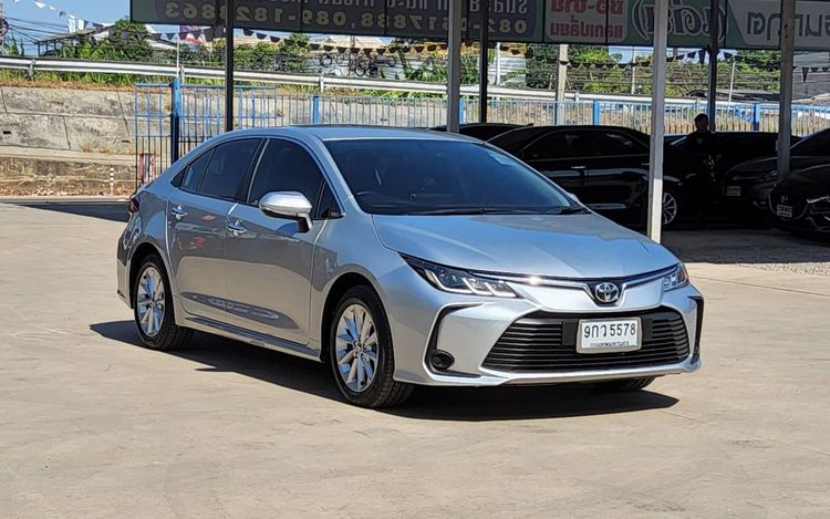 Toyota Altis 2021 1.6 G Sedan เบนซิน ไม่ติดแก๊ส เกียร์อัตโนมัติ บรอนซ์เงิน รูปที่ 3