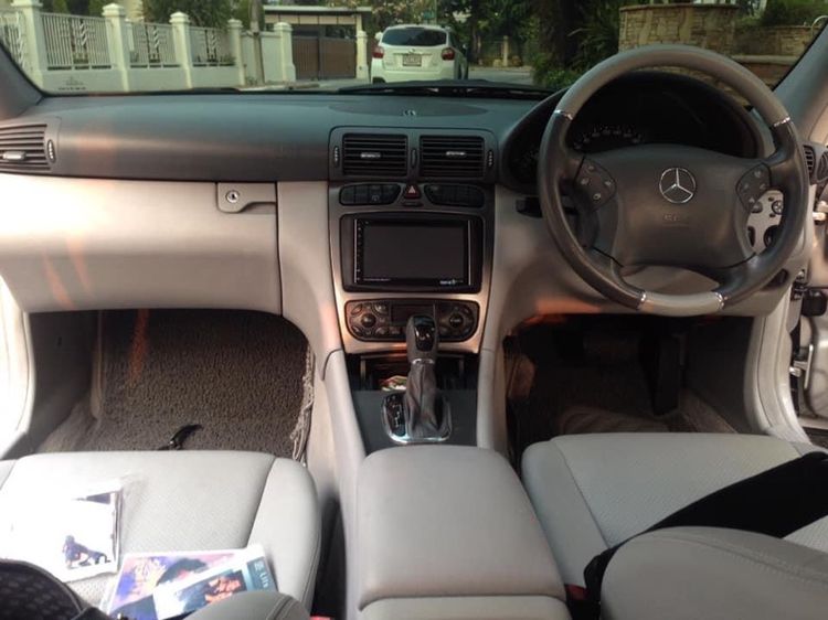 Mercedes-Benz รุ่นอื่นๆ 2003 รุ่นย่อยอื่นๆ Van เบนซิน ไม่ติดแก๊ส เกียร์อัตโนมัติ ดำ รูปที่ 2