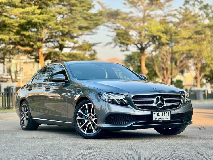 Mercedes-Benz E-Class 2018 E350 Sedan ปลั๊กอินไฮบริด (PHEV) ไม่ติดแก๊ส เกียร์อัตโนมัติ เทา รูปที่ 3