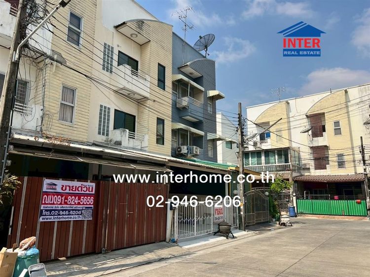 ทาวน์โฮม 3 ชั้น 25.1 ตร.ว. หมู่บ้านสวนราชา ทาวน์โฮม ใกล้เดอะมอลล์ รามคำแหง3 ซอยกรุงเทพกรีฑา7 แยก4 ถนนศรีนครินทร์-ร่มเกล้า ถนนกรุงเทพกรีฑา