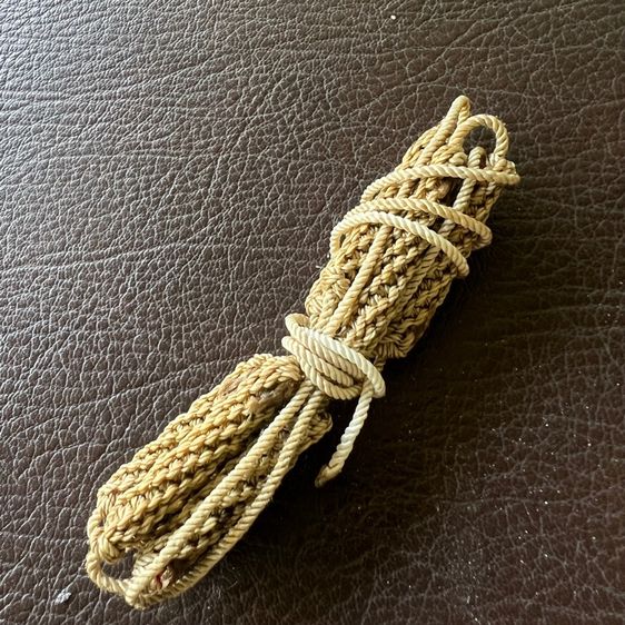 ตะกรุดเก้าดอกเพราะท่านแก่น