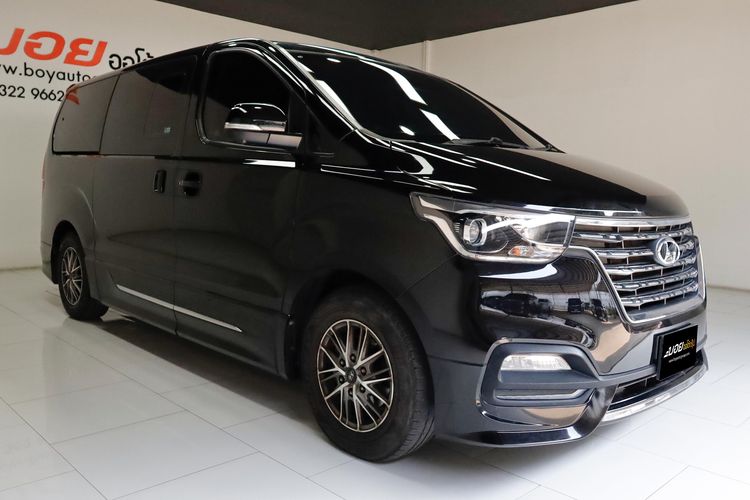 Hyundai H-1  2021 2.5 Deluxe Utility-car ดีเซล ไม่ติดแก๊ส เกียร์อัตโนมัติ ดำ รูปที่ 3