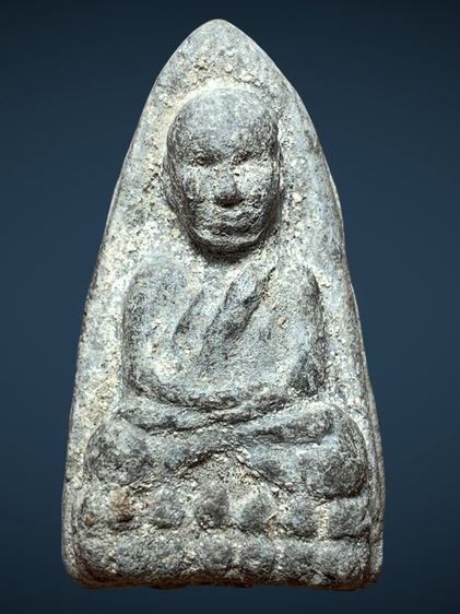 หลวงปู่ทวดเนื้อว่านเก่าครับ