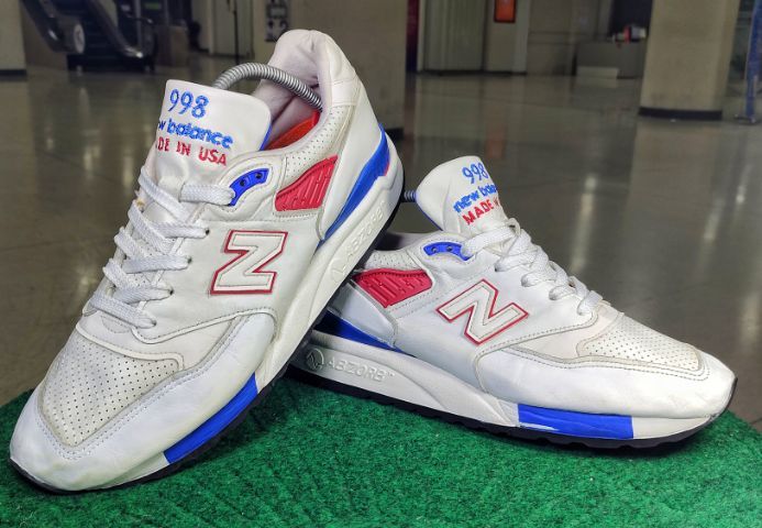 รองเท้า💥New Balance 998 💥ของแท้‼️Made in USA.💥พื้นนิ่ม เบา สวยๆ สภาพดี💥ไซร์ 43 รูปที่ 12