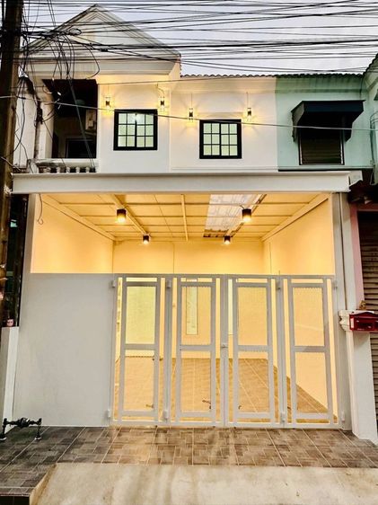 บ้านใกล้เครือสหพัฒน์