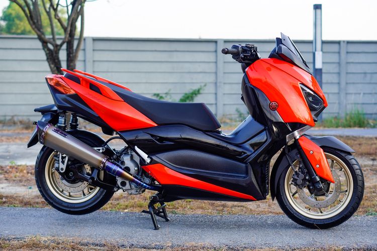 YAMAHA X-MAX 300 ABS ปี 2020 เริ่มต้นฟรีดาวน์ ค่างวดผ่อนสบาย พร้อมชุดแต่ง รูปที่ 2