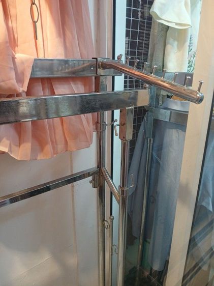 ราวแขวนเสื้อผ้าสเตเลสขนาดใหญ่ รูปที่ 3