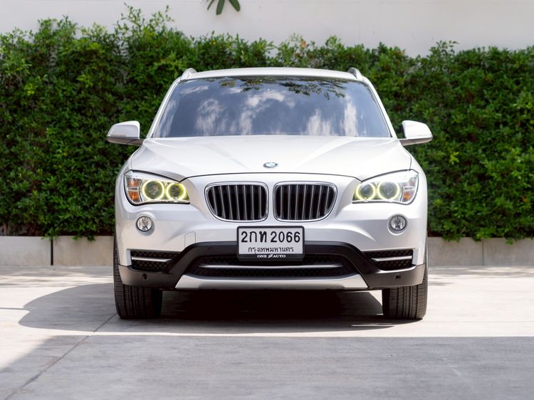 BMW X1 2013 2.0 sDrive20d xLine Utility-car ดีเซล ไม่ติดแก๊ส เกียร์อัตโนมัติ เทา รูปที่ 2