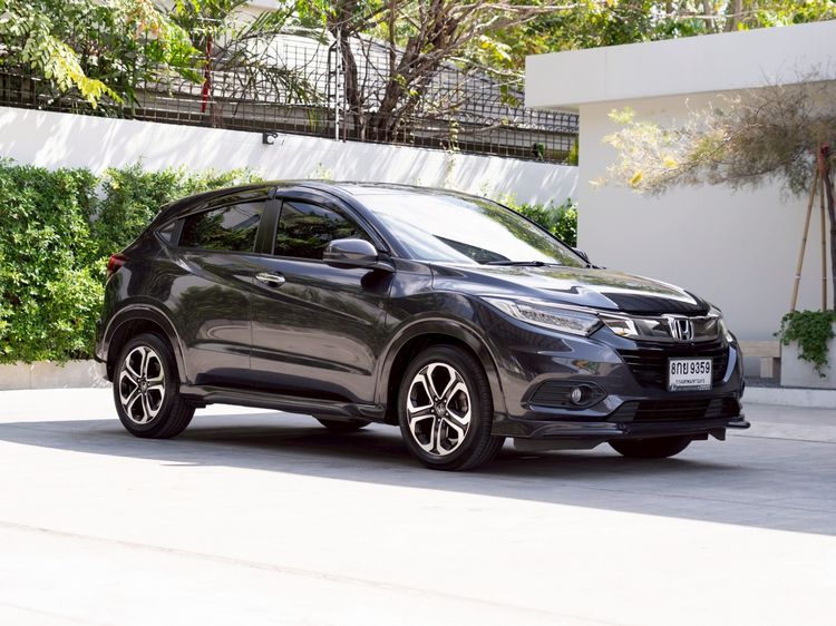 รถ Honda HR-V 1.8 EL สี ดำ