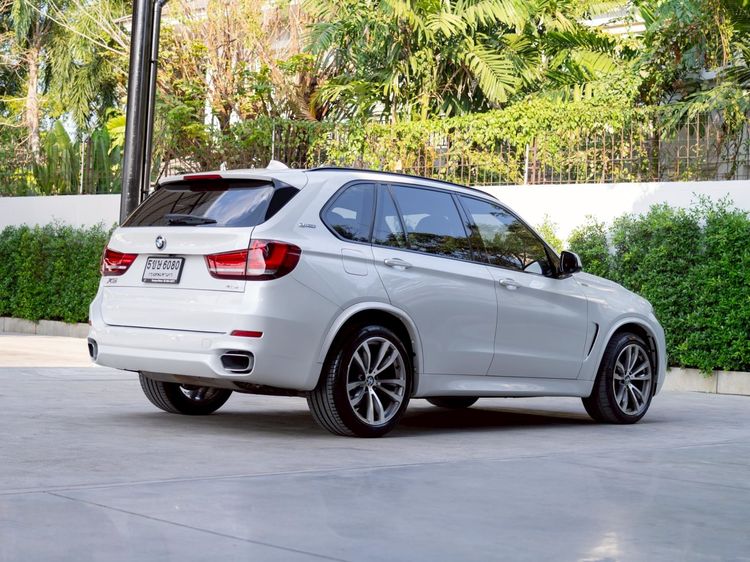 BMW X5 2018 2.0 xDrive40e M Sport 4WD Utility-car ปลั๊กอินไฮบริด (PHEV) ไม่ติดแก๊ส เกียร์อัตโนมัติ ขาว รูปที่ 4