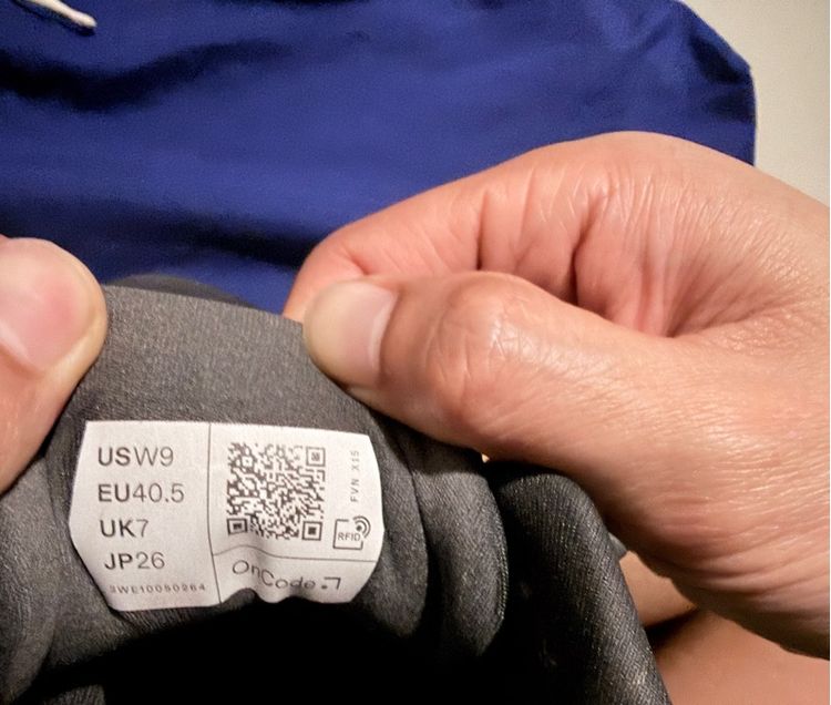 รองเท้า On Cloud สีดำ รุ่น cloudtilt รูปที่ 6