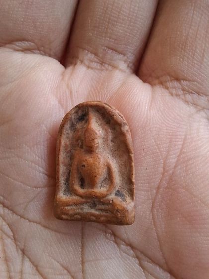 พระเครื่อง 300บาททุกองค์ รูปที่ 5