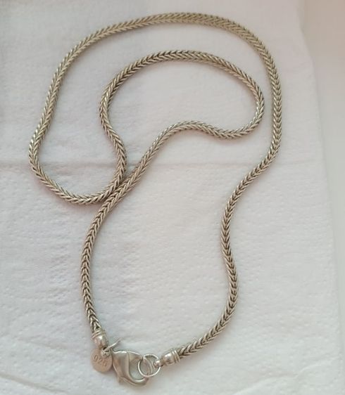 สร้อยลายกระดูกงู