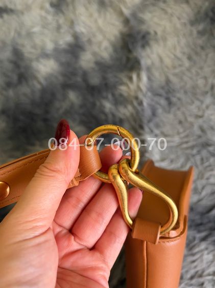 JW PEI Ashlie Crossbody Bag จาก Shop new york รูปที่ 7