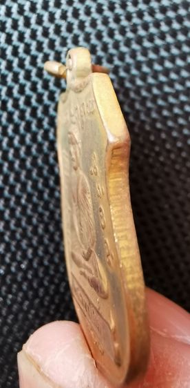 เหรียญหลวงพ่อโสธรปี2517 รูปที่ 4