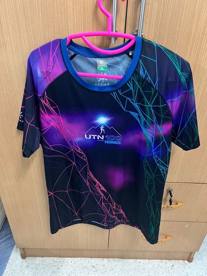 ผู้ชาย อื่นๆ เสื้อยืด อื่นๆ ขายเสื้อวิ่ง Size L ตัวล่ะ 50 บาท