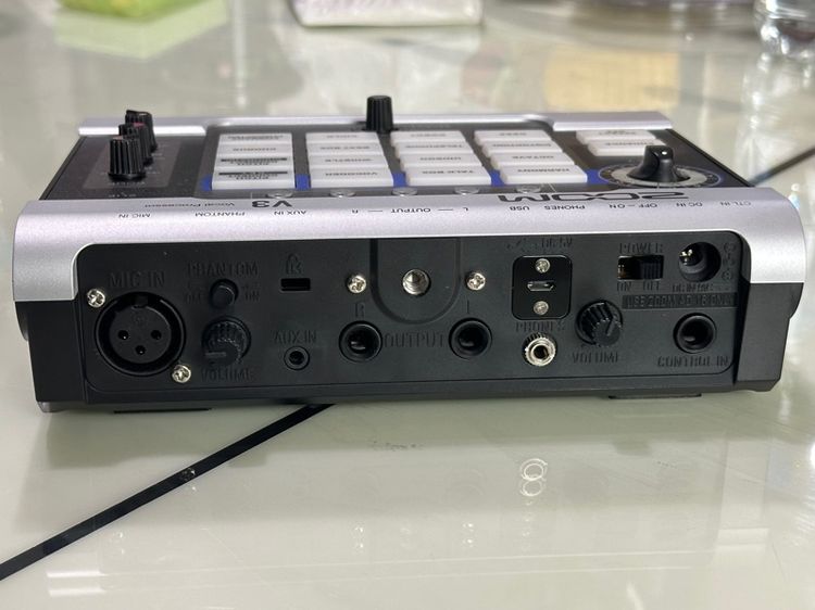 เอฟเฟคร้อง ZOOM V3 รูปที่ 2