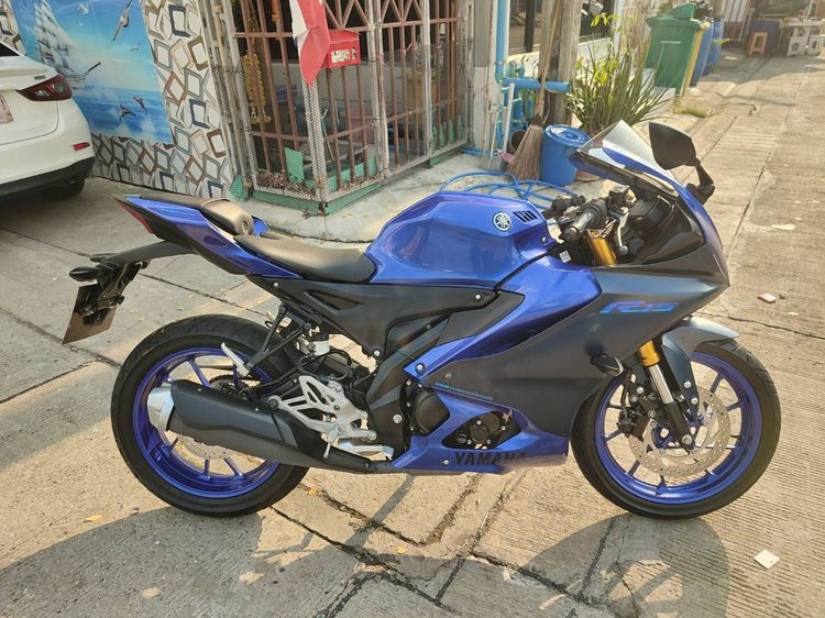 🛵ยังไงก็ขาย R15 ปี 65 เครื่องดี สีสวย สตาร์ทมือ เล่มชุดโอนครบ+เปลี่ยนถ่ายน้ำมันเครื่องฟรี ส่งฟรี30 ก.ม รูปที่ 3