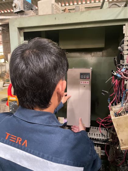 อินเวอร์เตอร์ปรับความถี่ คอลโทลมอเตอร์ไฟฟ้า Variable Frequency Drive - AC Drive รูปที่ 11