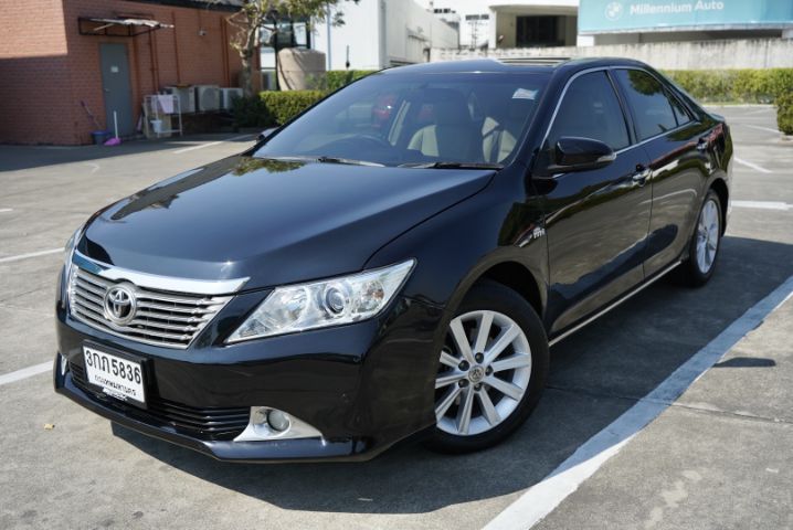 Toyota Camry 2014 2.5 G Sedan เบนซิน ไม่ติดแก๊ส เกียร์อัตโนมัติ ดำ รูปที่ 3
